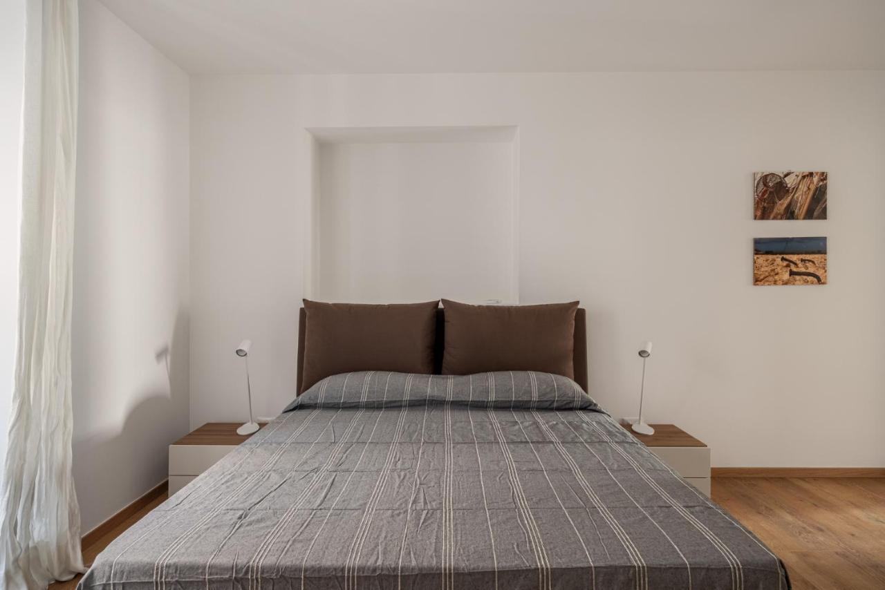 Little House Mavi By Domusicily Aparthotel Palermo Buitenkant foto