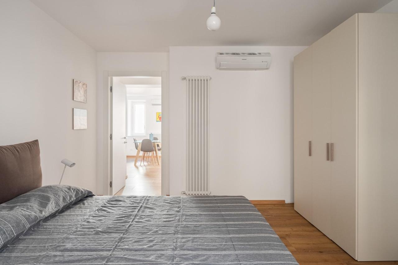 Little House Mavi By Domusicily Aparthotel Palermo Buitenkant foto