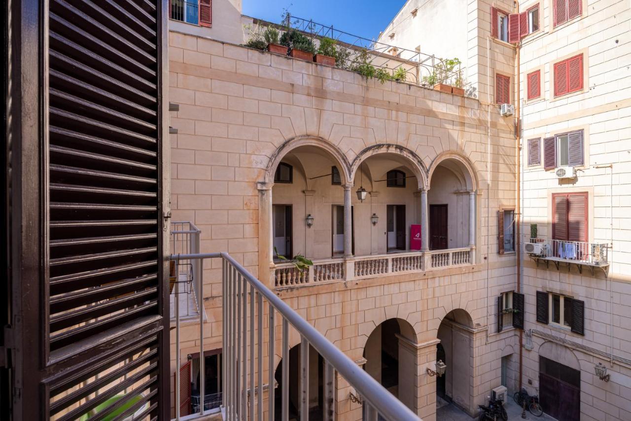 Little House Mavi By Domusicily Aparthotel Palermo Buitenkant foto