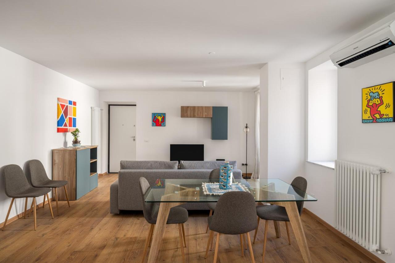 Little House Mavi By Domusicily Aparthotel Palermo Buitenkant foto